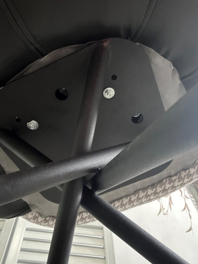 Стул ЛИЛУ ДАНС 180 град. поворотный, УЮТ ГРЕЙ КЛЫК / ORAKUL 998 Темно-серый / Черный каркас фото 4