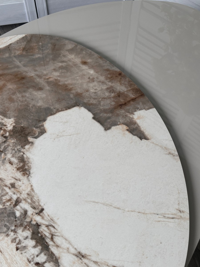 Стол кофейный НИКЛАС (NIKLAS) цвет PANDORA  керамика на стекле/ МДФ/ темно-серый МДФ каркас ®DISAUR фото 11